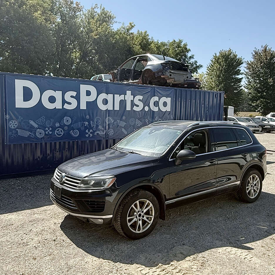 2015VolkswagenTouareg