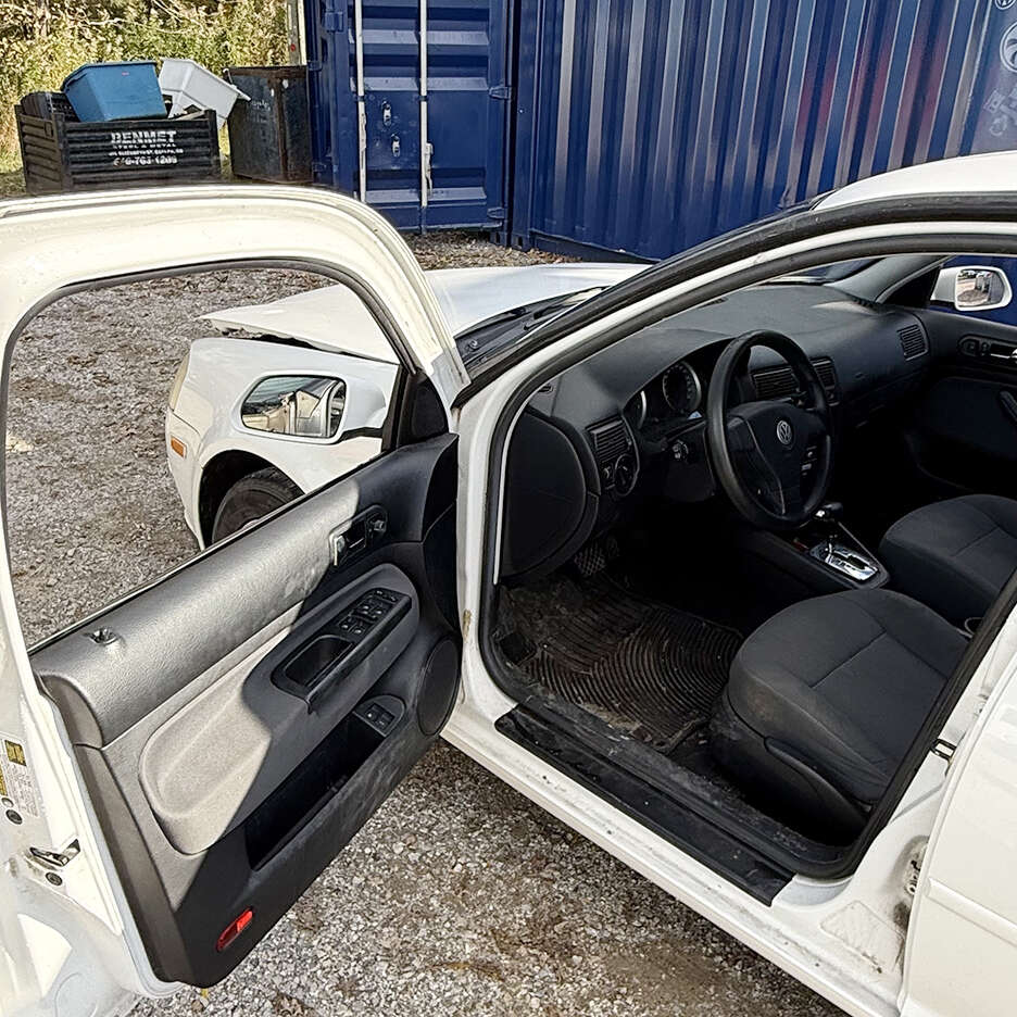 2010VolkswagenGolf City