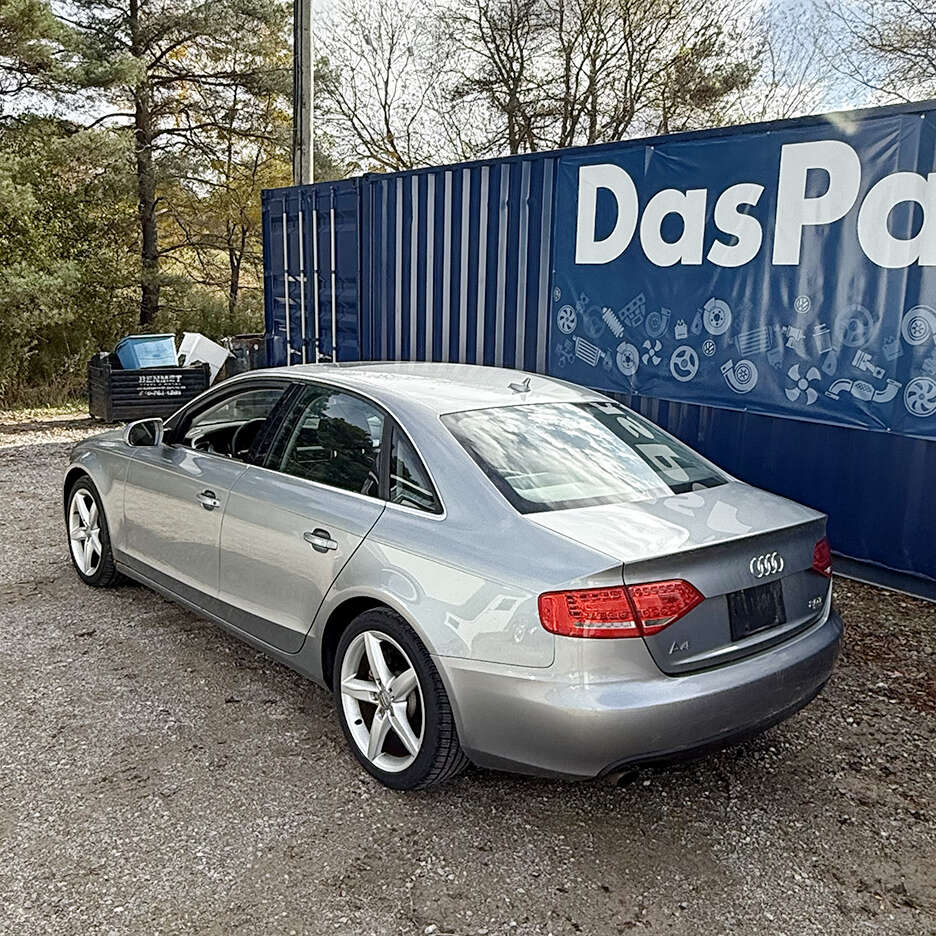 2011AudiA4 Quattro
