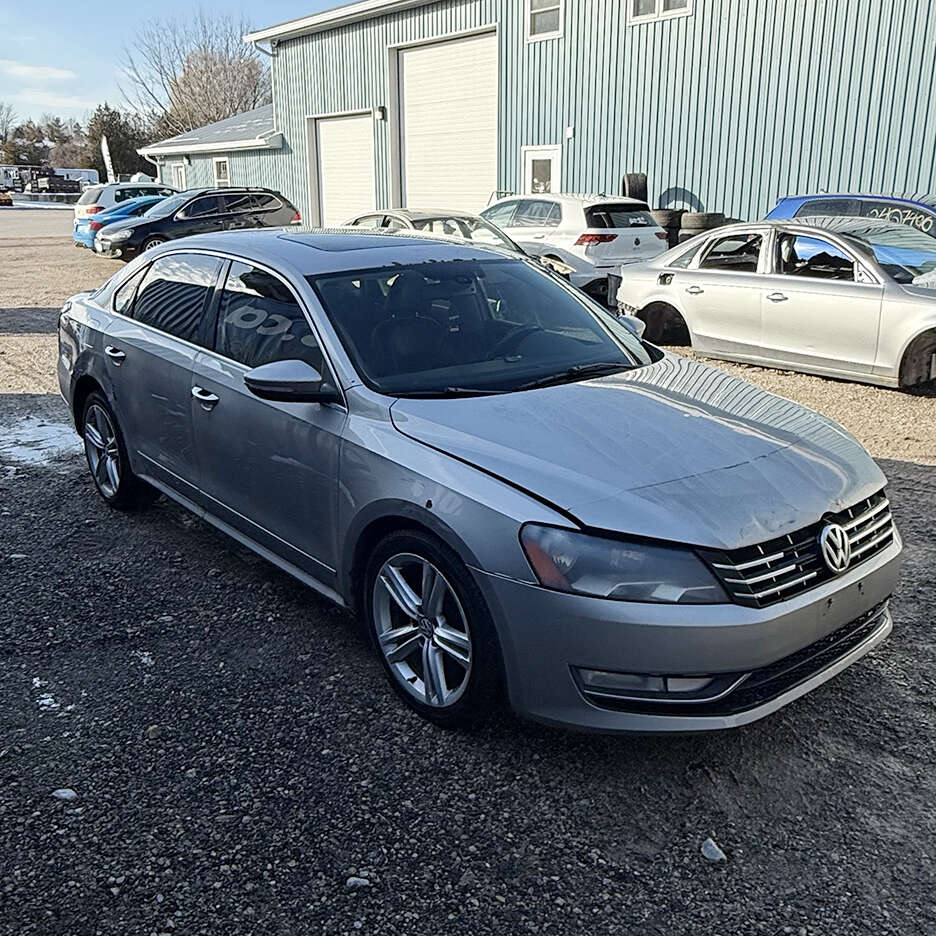 2012VolkswagenPassat