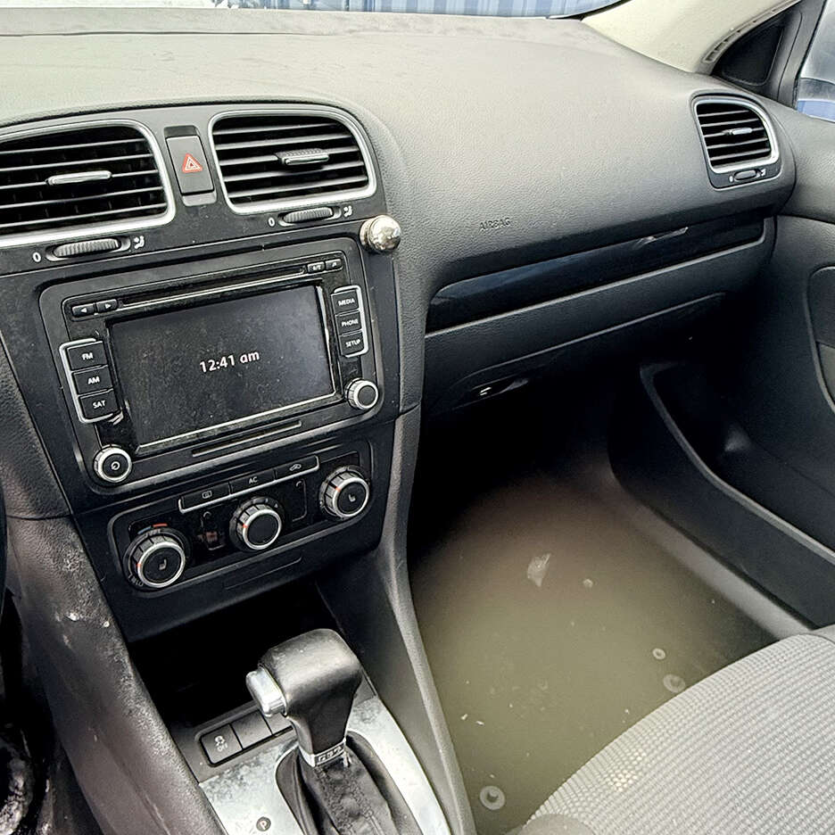 2010VolkswagenGolf Wagon