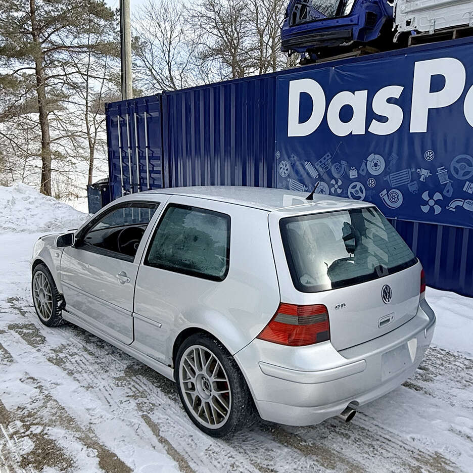 2002VolkswagenGolf GTI