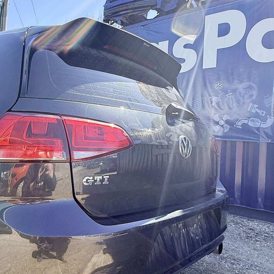 2016VolkswagenGTI