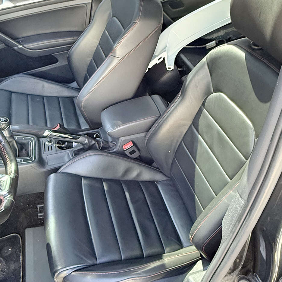 2016VolkswagenGTI
