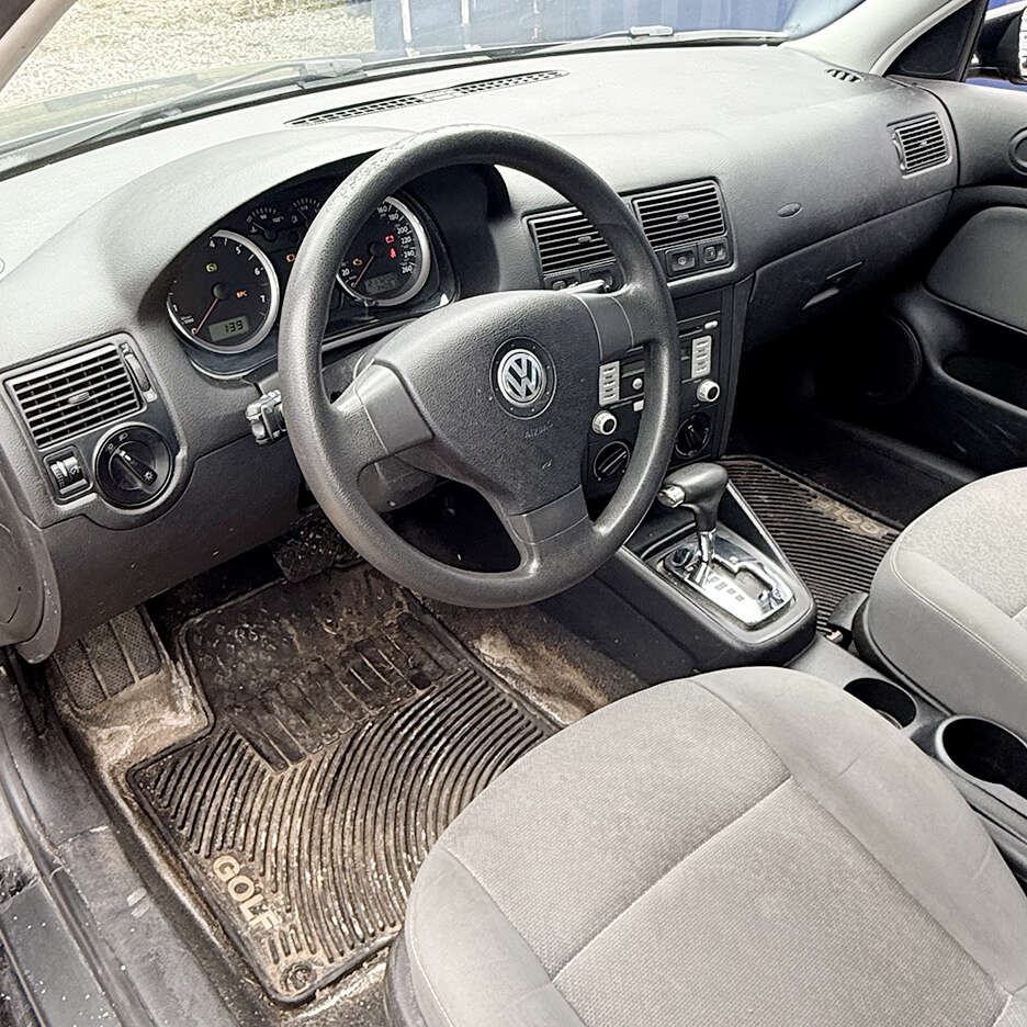 2010VolkswagenGolf City