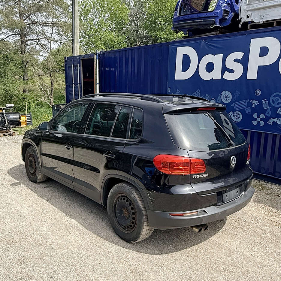 2015VolkswagenTiguan