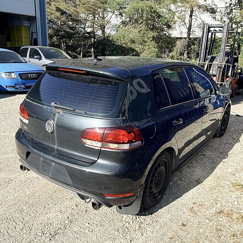 2011VolkswagenGTI